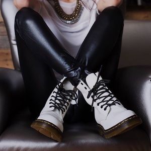 Doc Martens 1460 Women’s White Leather White Lace Up Boots